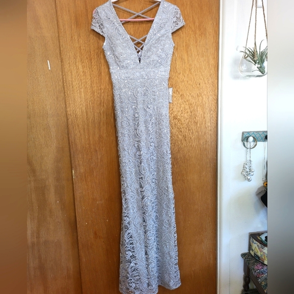 B. Darlin silver sequined v cut front, low cut back, prom/gown. Size 3/4 - Picture 2 of 16